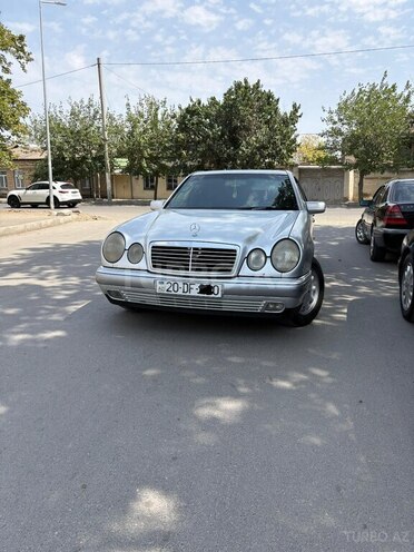Mercedes E 200 1996, 419,582 km - 2.0 л - Gəncə