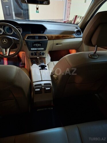 Mercedes C 250 2011, 224,000 km - 1.8 l - Şəmkir