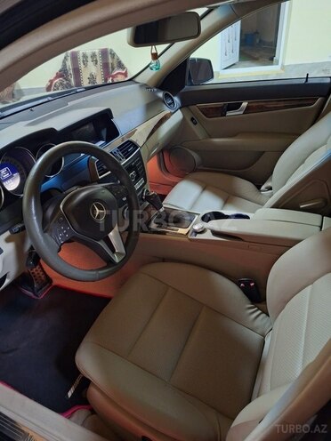 Mercedes C 250 2011, 224,000 km - 1.8 l - Şəmkir