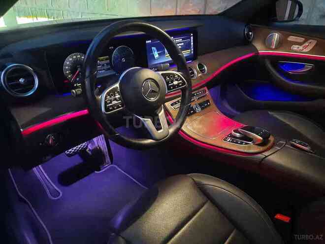 Mercedes E 350 4MATIC 2020, 107,000 km - 2.0 l - Bakı