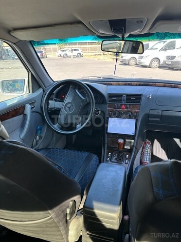 Mercedes C 240 1998, 277,500 km - 2.4 л - Bakı