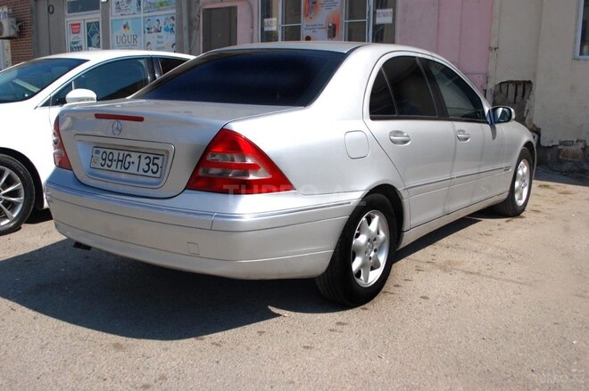 Mercedes C 200 2001, 250,000 km - 2.0 л - Bakı
