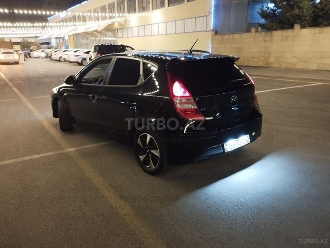 Hyundai i30 2010, 250,000 km - 1.6 l - Şirvan
