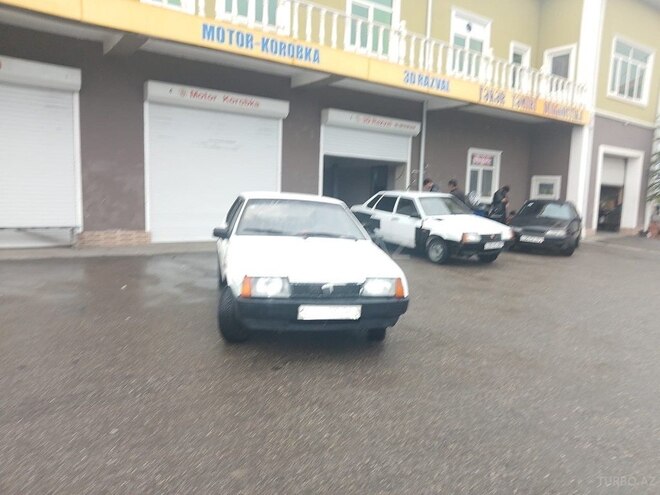 LADA (VAZ) 21099 2000, 200,000 km - 1.5 l - Qusar