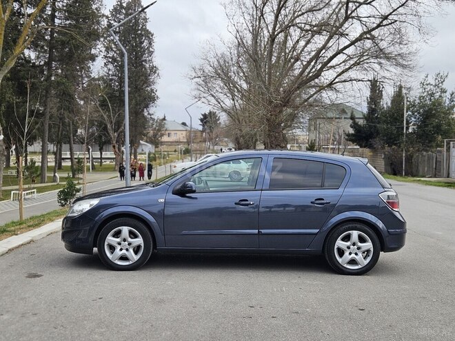 Opel Astra 2008, 261,000 km - 1.4 l - Xaçmaz