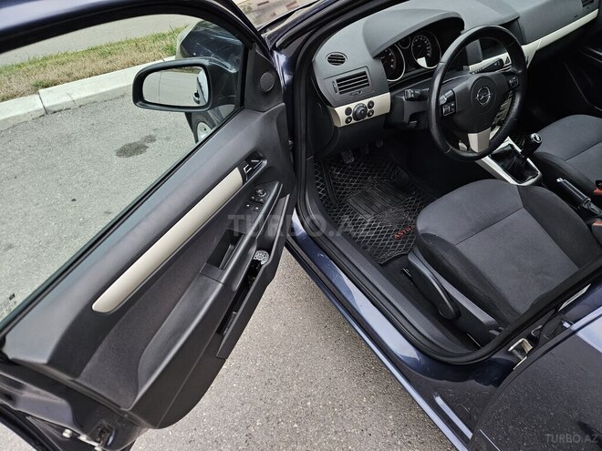 Opel Astra 2008, 261,000 km - 1.4 l - Xaçmaz