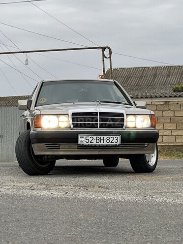 Mercedes 190 1991, 300,000 km - 2.5 l - Lənkəran