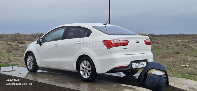 Kia Pride 2015, 120,000 km - 1.4 l - Bakı