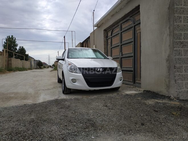 Hyundai i20 2011, 555,555 km - 1.4 l - Bakı