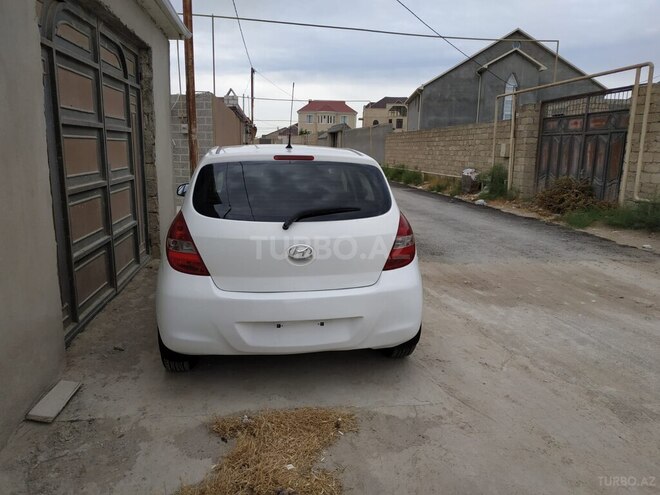 Hyundai i20 2011, 555,555 km - 1.4 l - Bakı