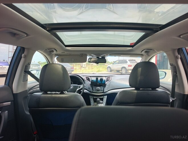 Hyundai i40 2014, 230,000 km - 1.7 l - Beyləqan