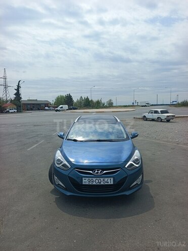 Hyundai i40 2014, 230,000 km - 1.7 l - Beyləqan
