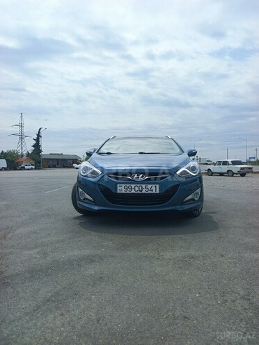 Hyundai i40 2014, 230,000 km - 1.7 l - Beyləqan