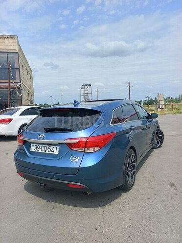 Hyundai i40 2014, 230,000 km - 1.7 l - Beyləqan