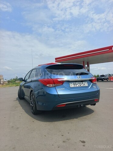 Hyundai i40 2014, 230,000 km - 1.7 l - Beyləqan