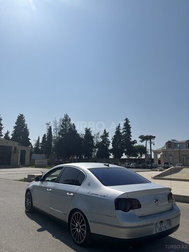 Volkswagen Passat 2006, 220,000 km - 2.0 l - Bakı