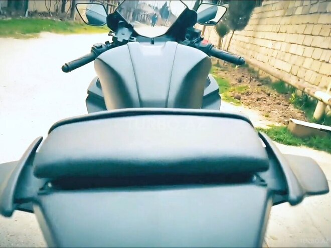 Yamaha R15 V4 2023, 12,657 km - 0.2 л - Sumqayıt