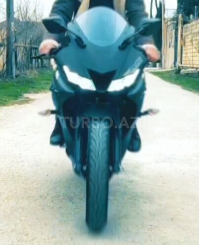 Yamaha R15 V4 2023, 12,657 km - 0.2 л - Sumqayıt