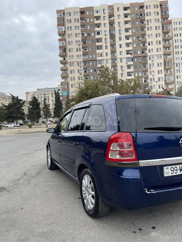 Opel Zafira 2008, 272,300 km - 1.8 l - Sumqayıt