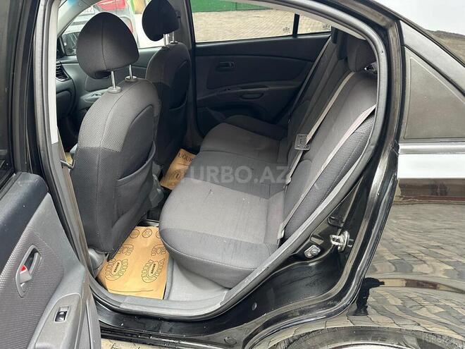 Kia Rio 2005, 390,000 km - 1.4 l - Şərur