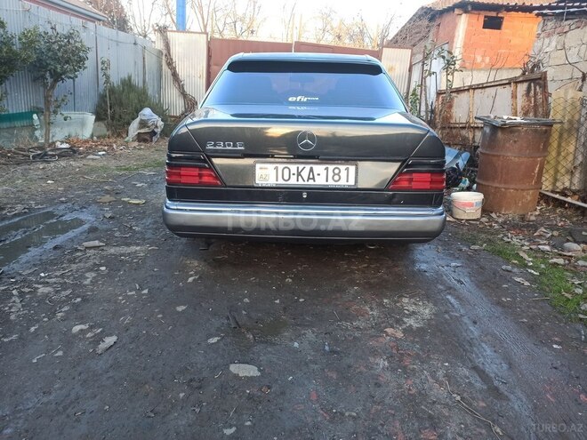 Mercedes 230 E 1992, 455,420 km - 2.3 l - Masallı