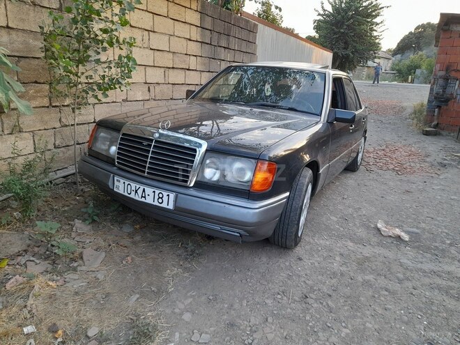 Mercedes 230 E 1992, 455,420 km - 2.3 l - Masallı