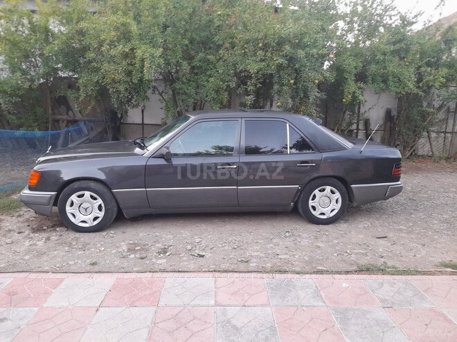 Mercedes 230 E 1992, 455,420 km - 2.3 l - Masallı