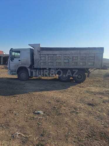 HOWO Sinotruk 2014, 241,000 km - 9.7 l - Tovuz