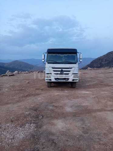 HOWO Sinotruk 2014, 241,000 km - 9.7 l - Tovuz