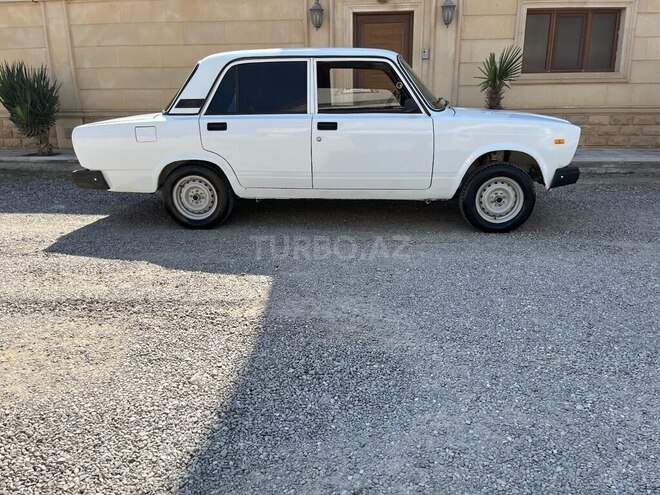 LADA (VAZ) 2107 2005, 36,200 km - 1.6 л - Qazax