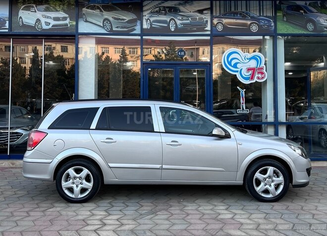 Opel Astra 2006, 254,000 km - 1.4 l - Sumqayıt