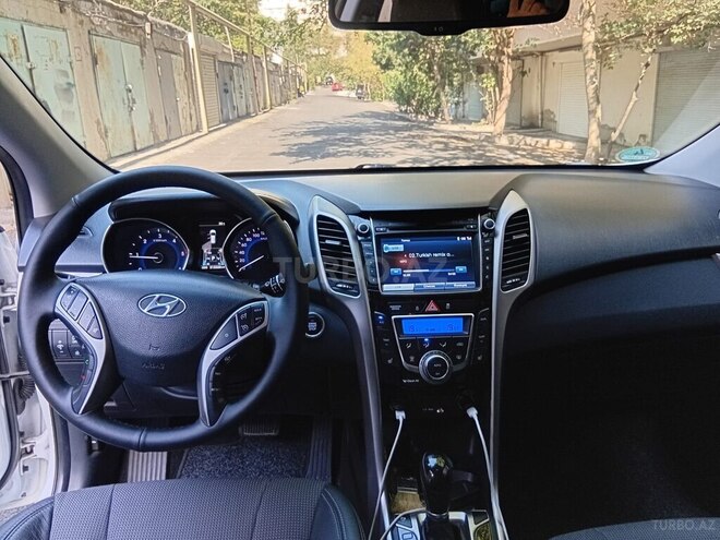 Hyundai i30 2016, 213,000 km - 1.6 л - Bakı