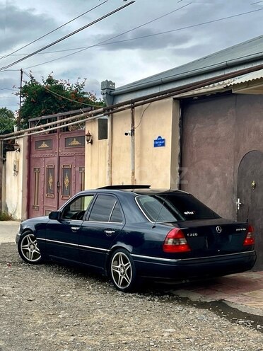 Mercedes C 220 1996, 222,700 km - 2.2 л - Gəncə