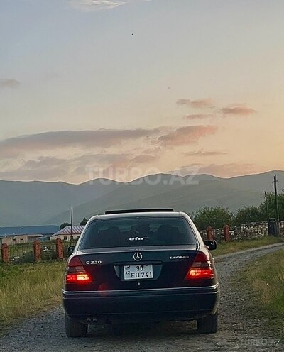 Mercedes C 220 1996, 222,700 km - 2.2 л - Gəncə