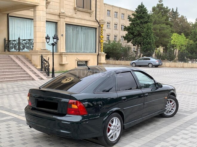 Opel Vectra 1999, 319,245 km - 1.8 l - Sumqayıt