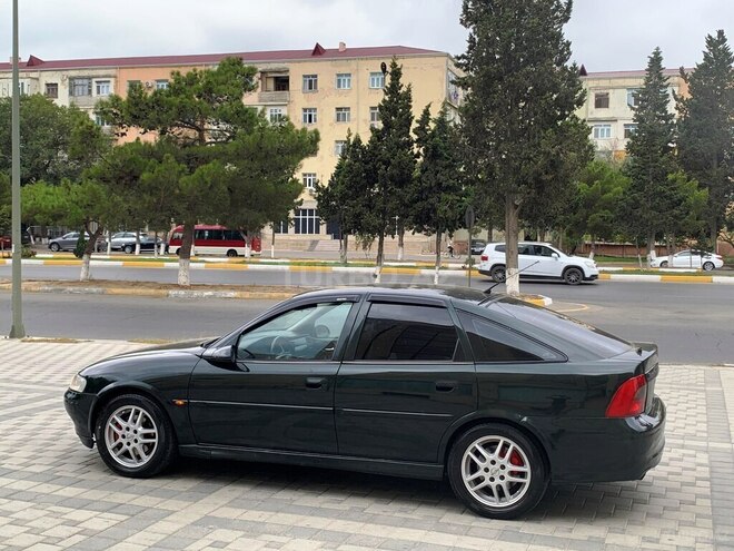 Opel Vectra 1999, 319,245 km - 1.8 l - Sumqayıt