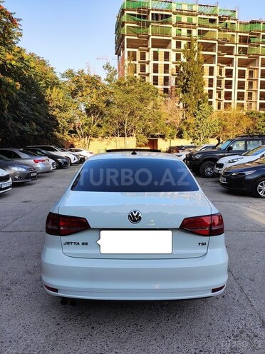Volkswagen Jetta 2015, 188,293 km - 1.8 l - Bakı