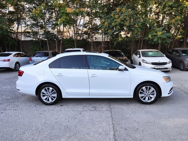 Volkswagen Jetta 2015, 188,293 km - 1.8 l - Bakı