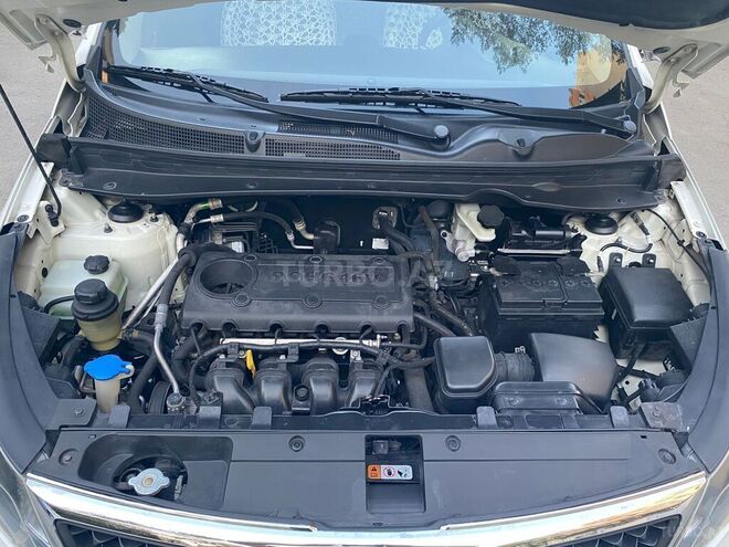 Kia Sportage 2013, 306,000 km - 2.0 l - Bakı