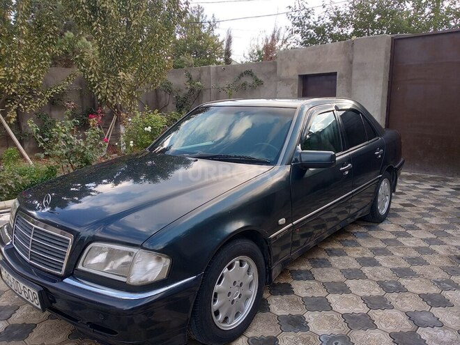 Mercedes C 200 1999, 420,000 km - 2.2 l - Bakı