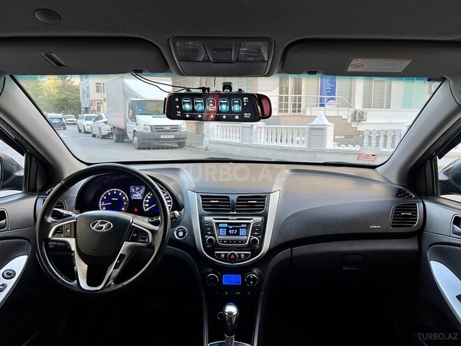 Hyundai Accent 2011, 160,000 km - 1.6 l - Bakı