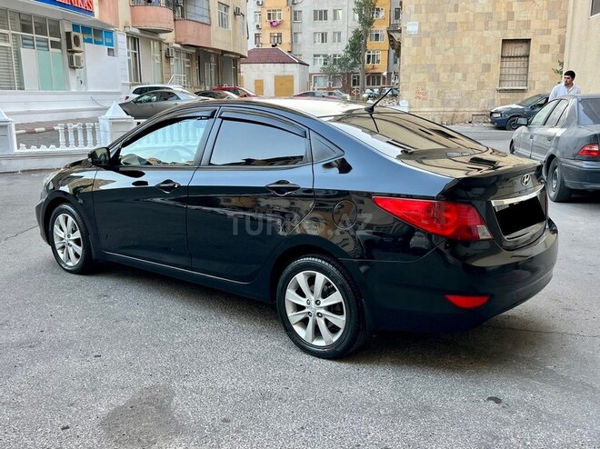 Hyundai Accent 2011, 160,000 km - 1.6 l - Bakı