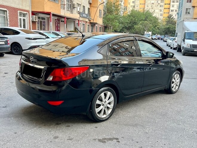 Hyundai Accent 2011, 160,000 km - 1.6 l - Bakı