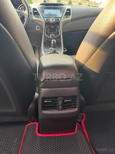 Hyundai Avante 2013, 220,000 km - 1.6 l - Bakı
