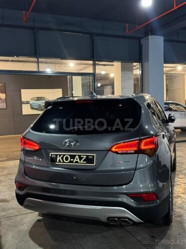 Hyundai Santa Fe 2015, 235,000 km - 2.0 л - Bakı