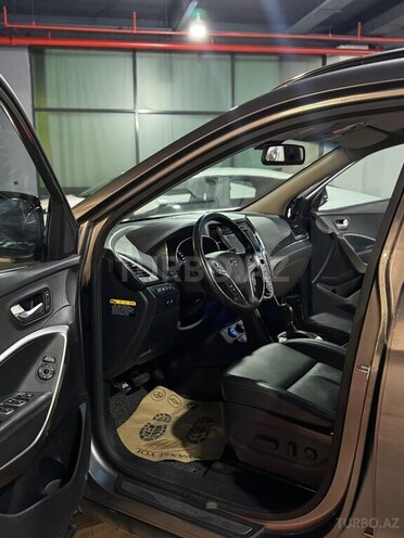 Hyundai Santa Fe 2015, 235,000 km - 2.0 л - Bakı