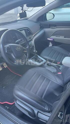 Hyundai Elantra 2017, 187,654 km - 2.0 l - Bakı