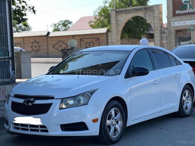 Chevrolet Cruze 2012, 317,000 km - 1.4 л - Quba