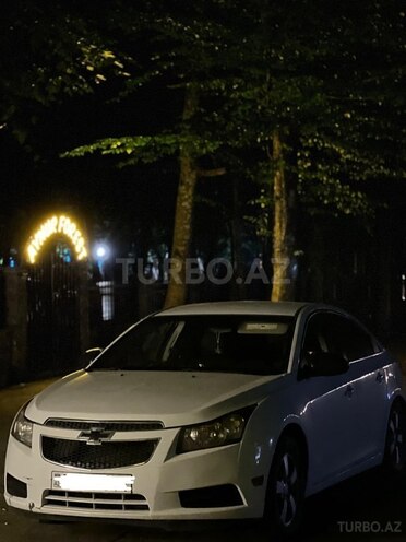 Chevrolet Cruze 2012, 317,000 km - 1.4 л - Quba