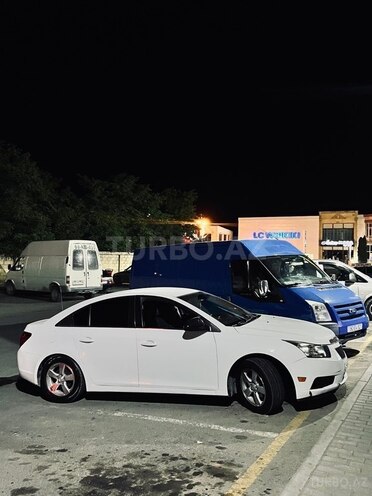 Chevrolet Cruze 2012, 317,000 km - 1.4 л - Quba